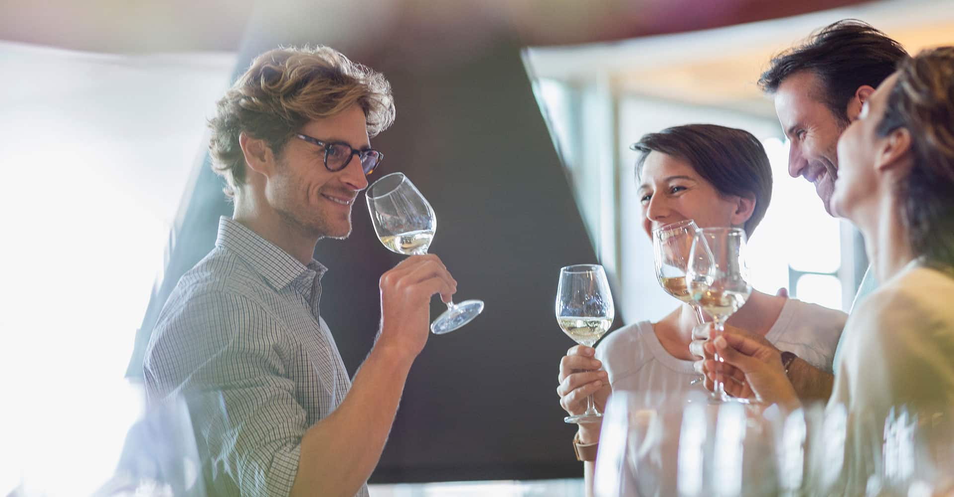 Learn to taste wine with friends